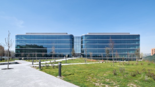 Iberdrola Inmobiliaria alquila 2.200 m2 de oficinas a Licuas en su edificio A2 Plaza en Madrid